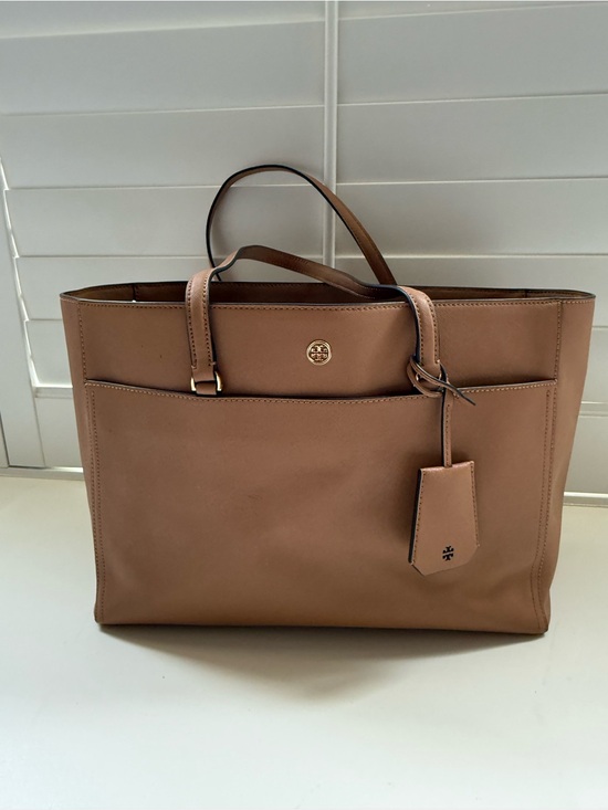 Tory Burch Handbags - Classic Leather Tote Bag in Brown
